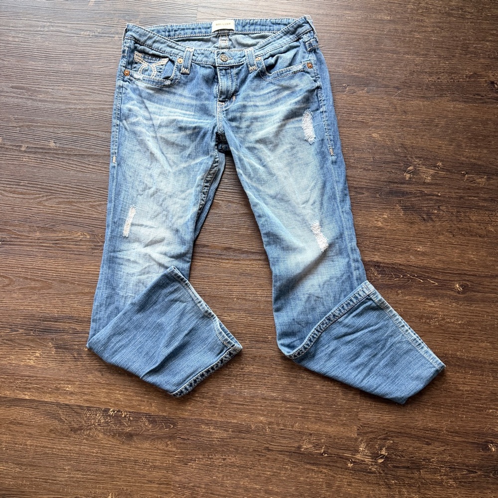 Big Star Liv Boot 31R Distressed Light Wash Jeans
